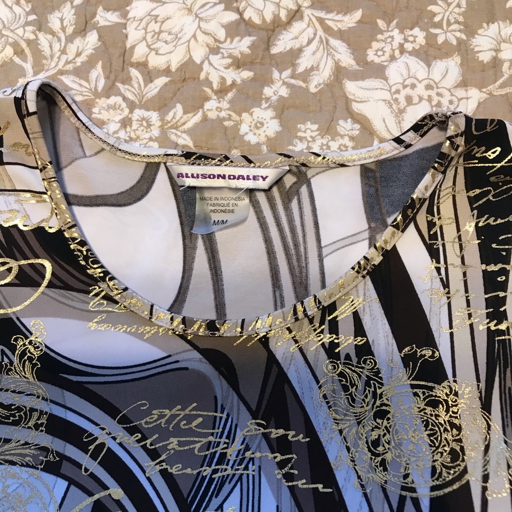 Allison Daley Black and Gold Script Blouse - Picture 5 of 6